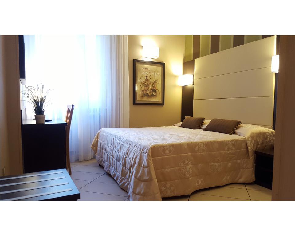 B&B Emozioni Romane מראה חיצוני תמונה
